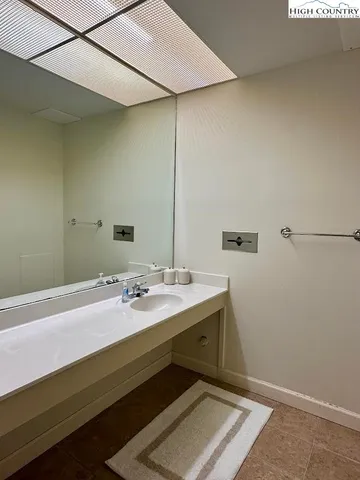 $167,900 | 193 East Landing Drive, Unit 104, Jefferson, NC 28640