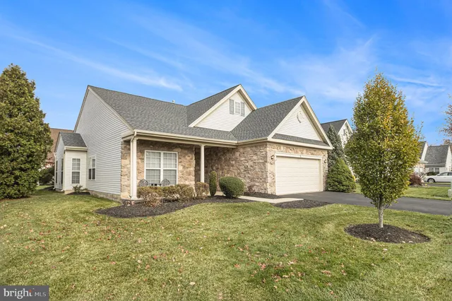 $590,000 | 204 Neighbors Way, Warrington, PA 18976