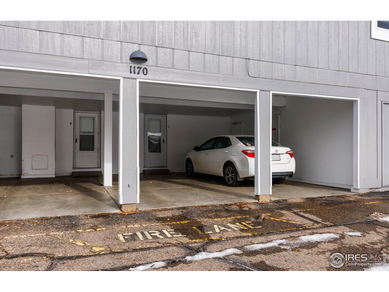 1170 Monroe Drive, Unit C Boulder, CO 80303 - Photo 14 of 14 a view of a car garage