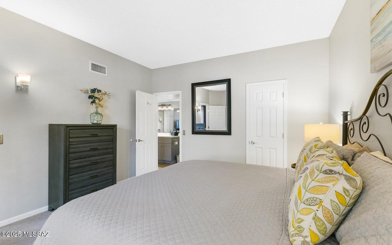 1200 East River Road, Unit J124 Tucson, AZ 85718 - Photo 7 of 15