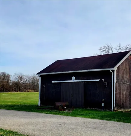 $2,000,000 | 275 Hodgson Road, Darlington, PA 16115
