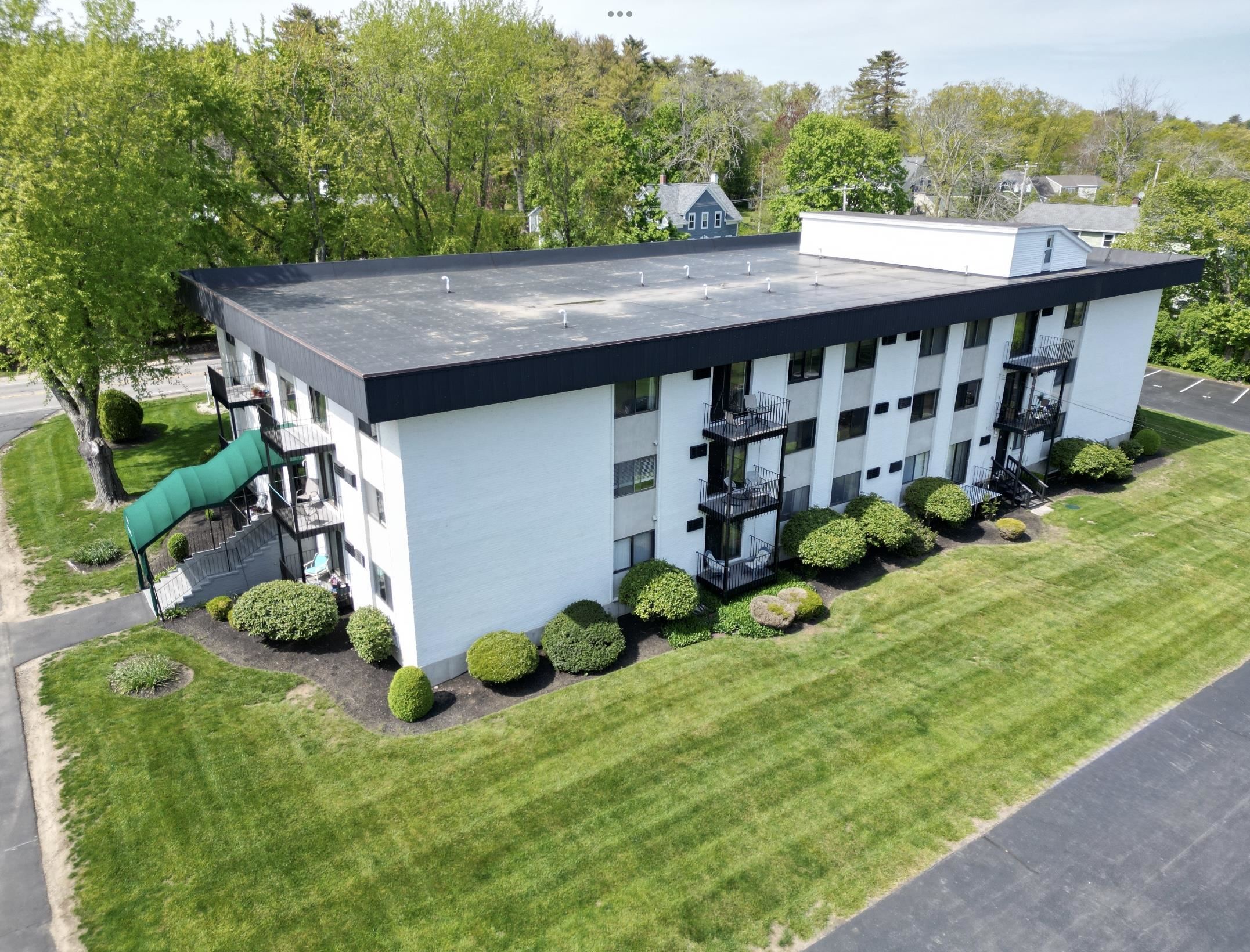 467 High Street, Unit 22 Hampton, NH 03842 - Photo 2 of 20