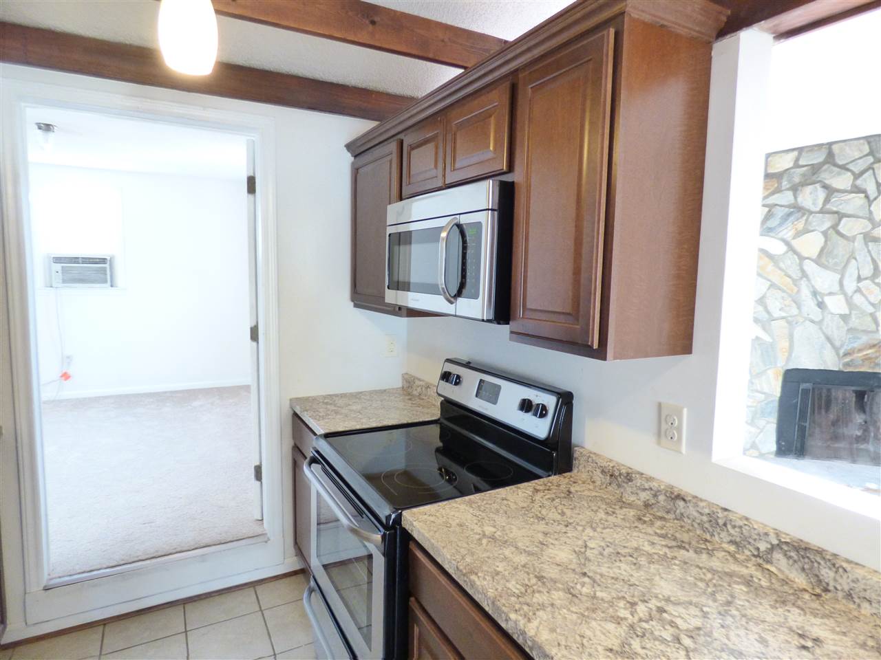 113 Gower Road Spartanburg, SC 29303 - Photo 7 of 22 Gallery Image 7