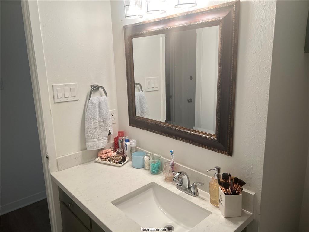 3922 Olive Street, Unit B Bryan, TX 77801 - Photo 7 of 11