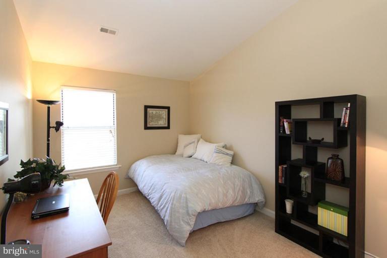 13703 Modrad Way, Unit 32 Silver Spring, MD 20904 - Photo 9 of 16 Bedroom #2