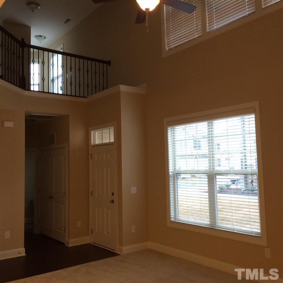 7624 Weathered Oak Way Raleigh, NC 27616 - Photo 2 of 19 Gallery Image 2