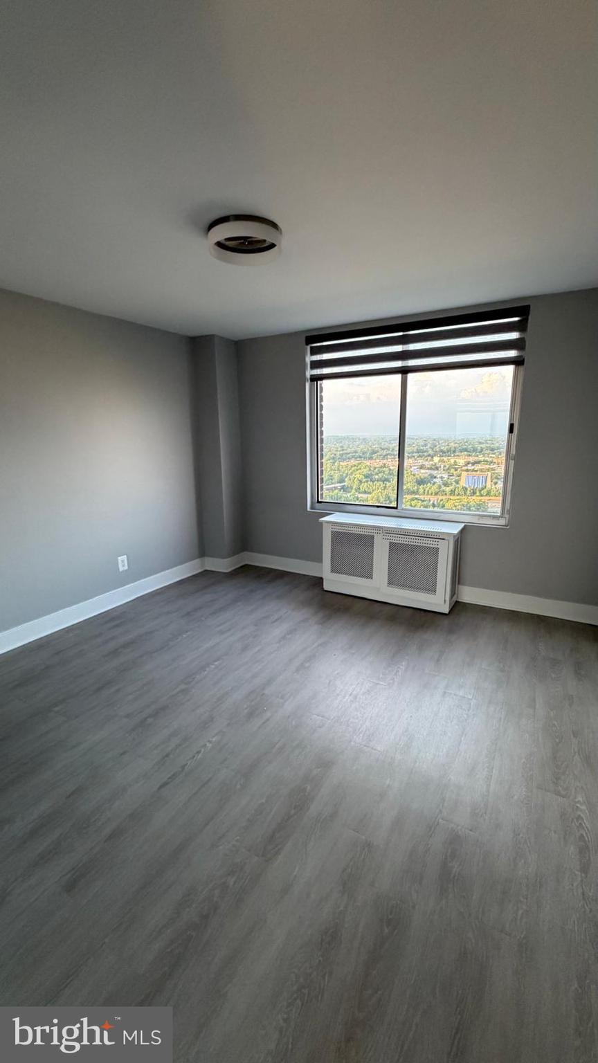 9701 Fields Road, Unit 2502 Gaithersburg, MD 20878 - Photo 6 of 43