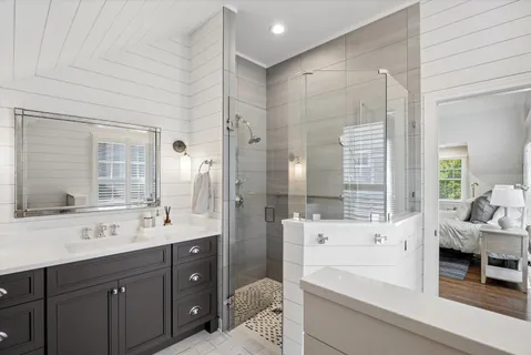 $2,050,000 | 4024 Johnson Avenue, Western Springs, IL 60558