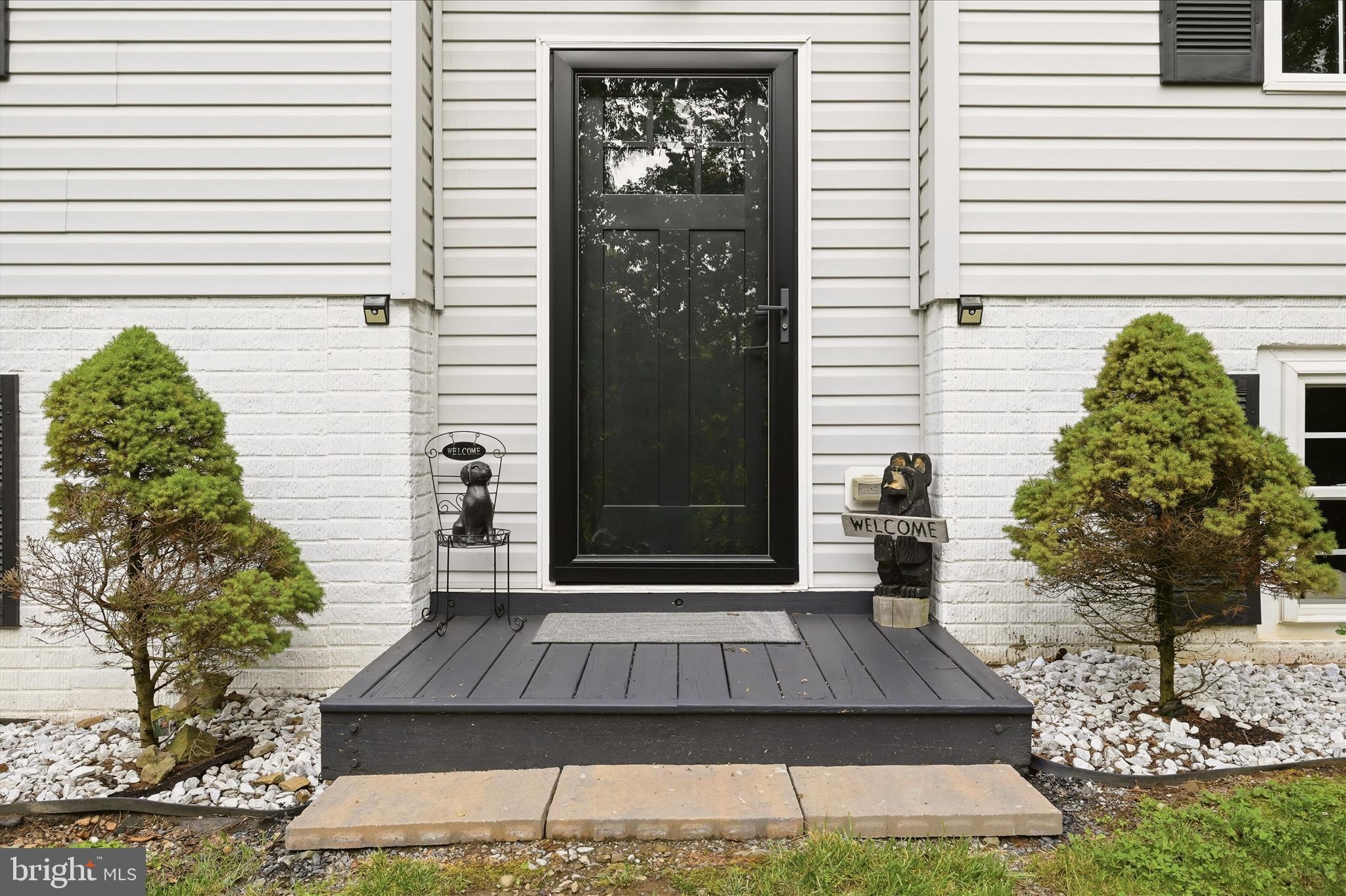 660 Salt Lick Road Front Royal, VA 22630 - Photo 10 of 78 Front Door