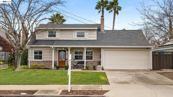 $824,950 | 1234 North P Street, Livermore, CA 94551