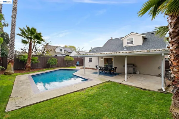 $824,950 | 1234 North P Street, Livermore, CA 94551