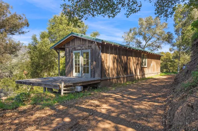 $2,950,000 | 4620 Casitas Pass Road, Ventura, CA 93001