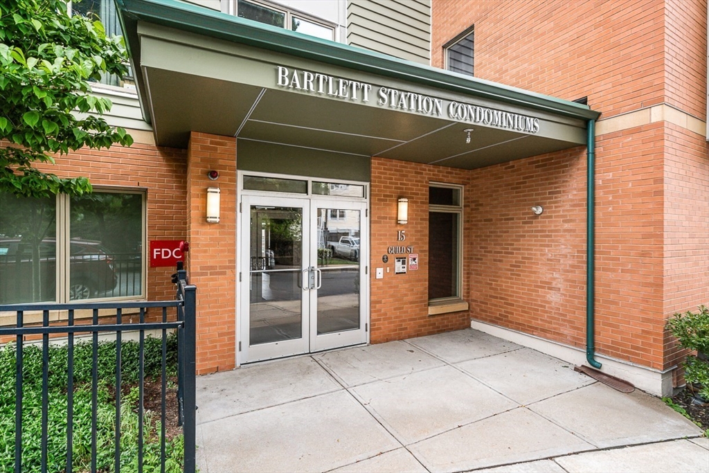 15 Guild Street, Unit 302 Boston, MA 02119 - Photo 17 of 25