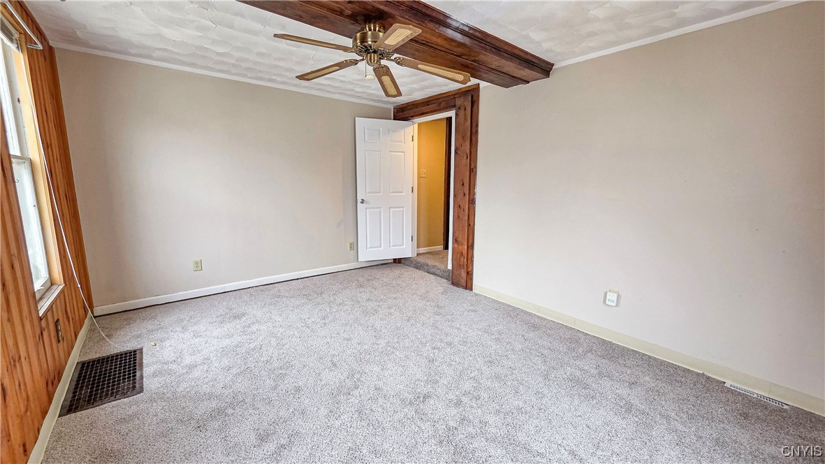 15 Pleasant Street Auburn, NY 13021 - Photo 13 of 46