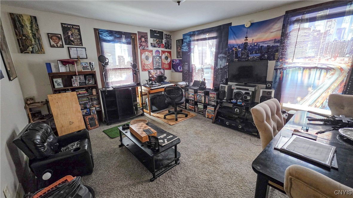 15 Pleasant Street Auburn, NY 13021 - Photo 34 of 46