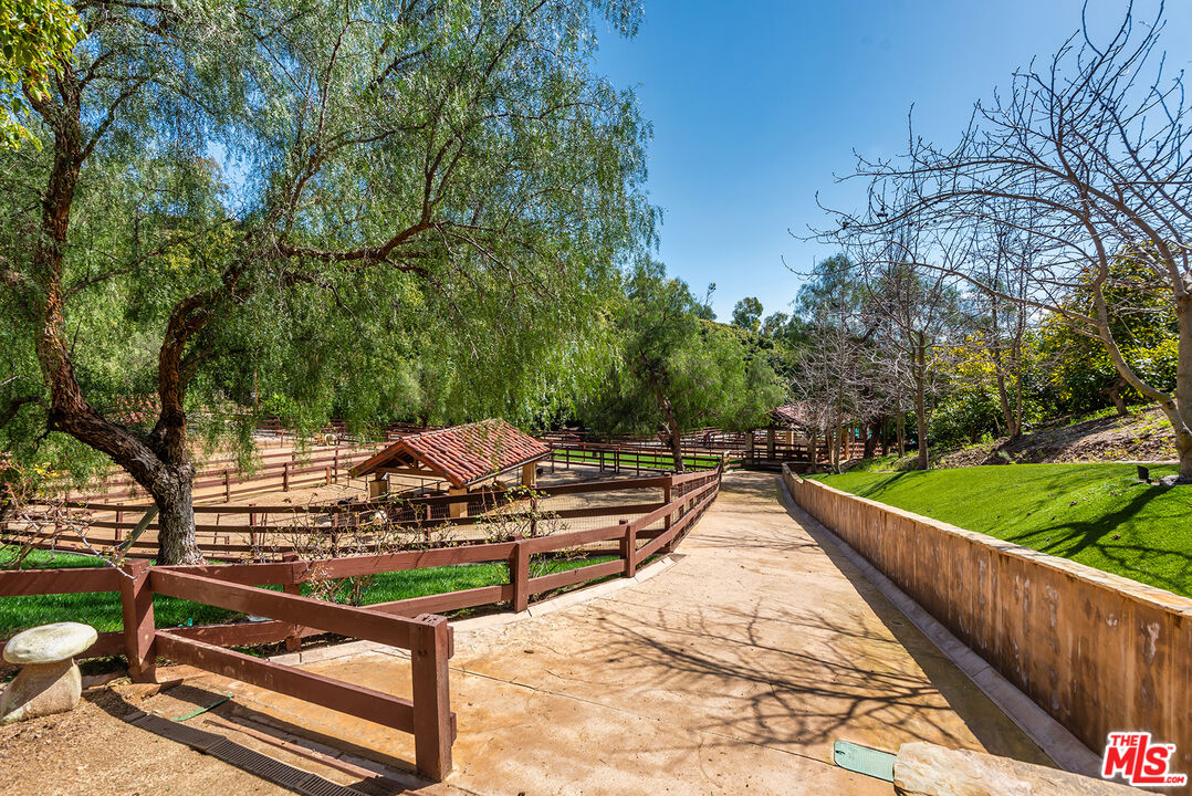 8018 Balcom Canyon Road Somis, CA 93066 - Photo 24 of 33