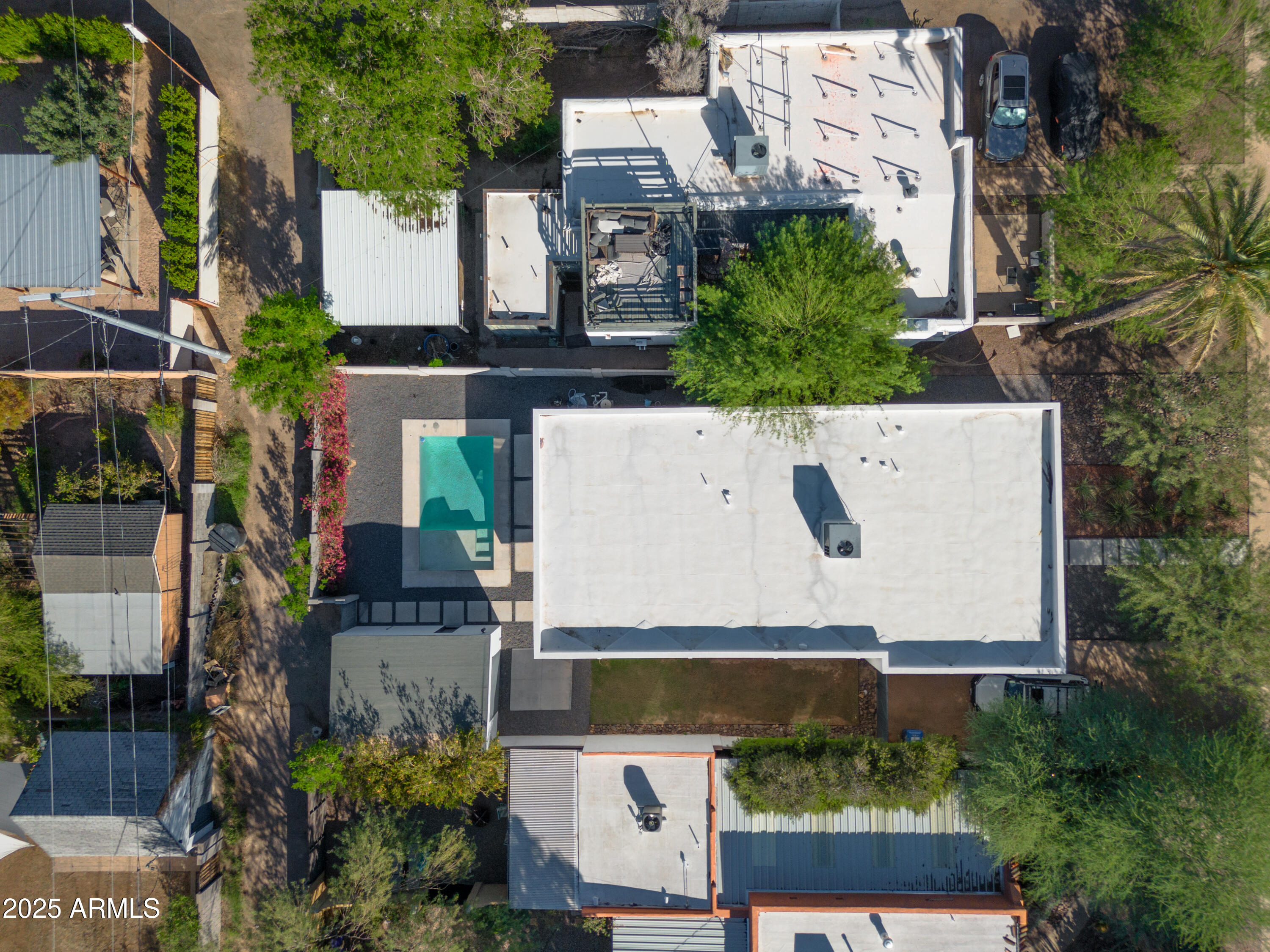 1526 East Coronado Road Phoenix, AZ 85006 - Photo 28 of 39 an aerial view of residential house with outdoor space and swimming pool