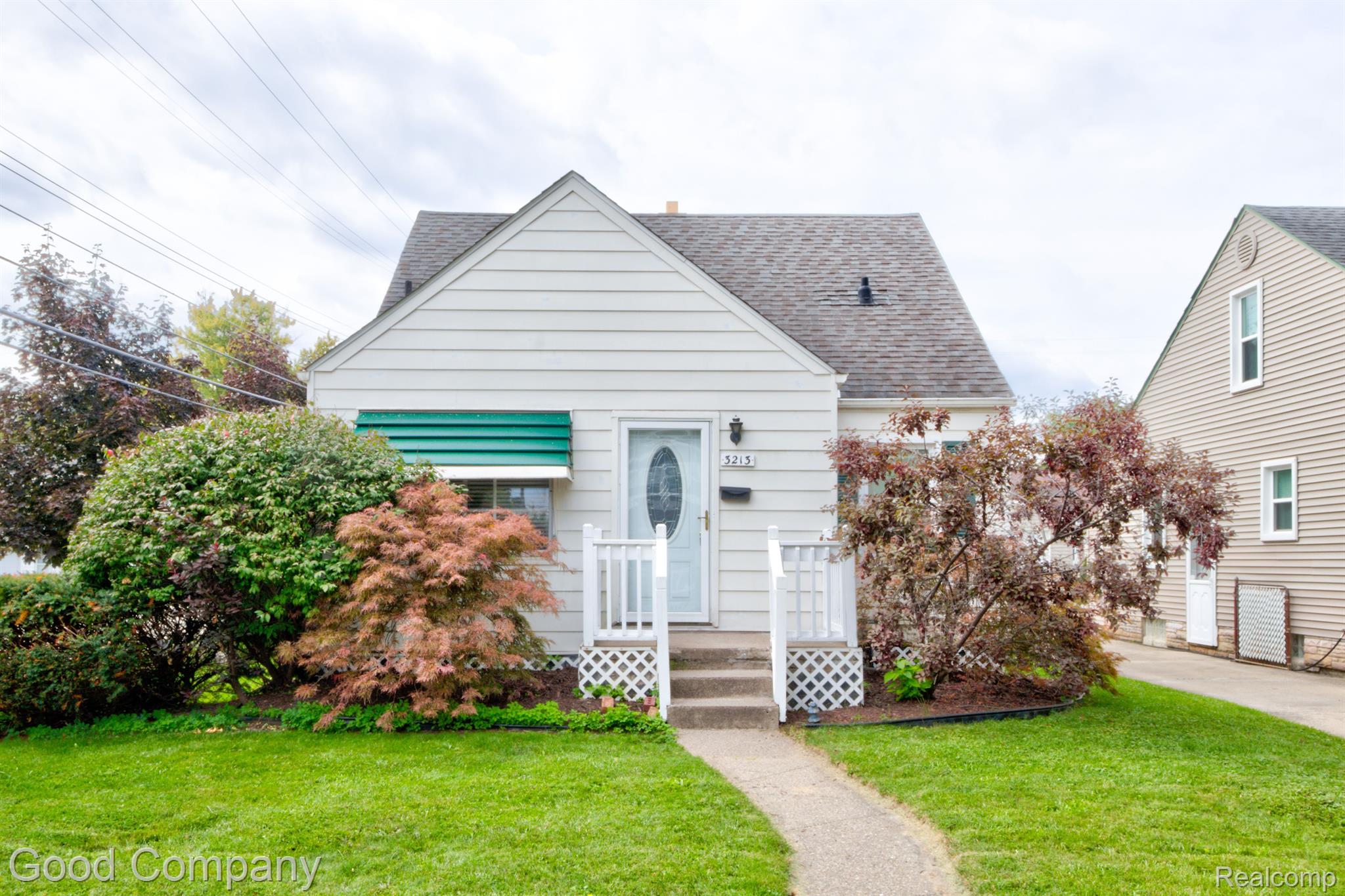 3213 Wakefield Road Berkley, MI 48072 - Photo 1 of 40 Gallery Image 1