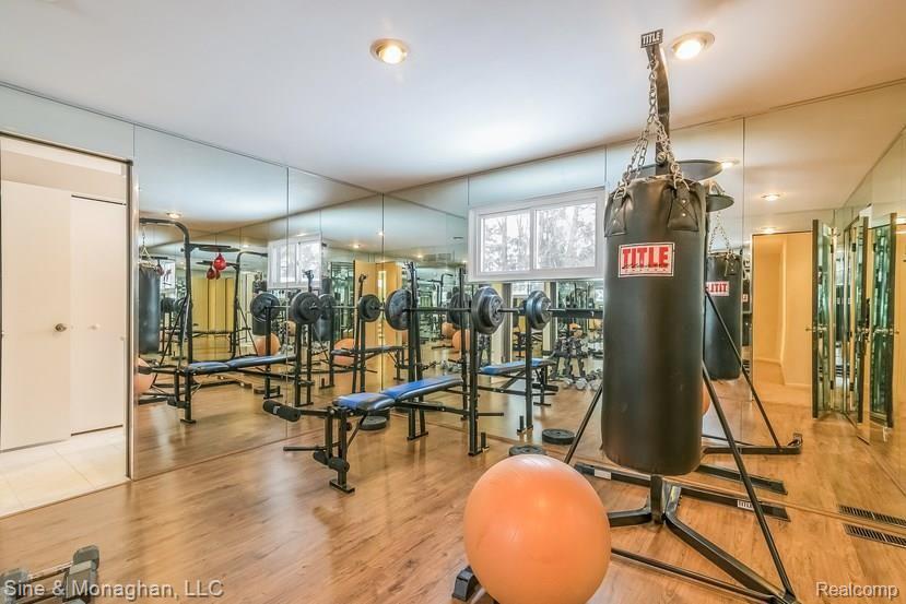 1228 Stuyvessant Road Bloomfield Hills, MI 48301 - Photo 26 of 49 Bedroom/workout room
