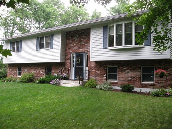 49 East Hill Road Brimfield, MA 01010 - Photo 1 of 22 Gallery Image 1