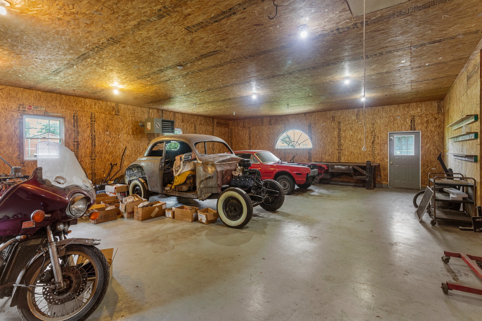 2102 Fogel Road Mahomet, IL 61853 - Photo 40 of 43