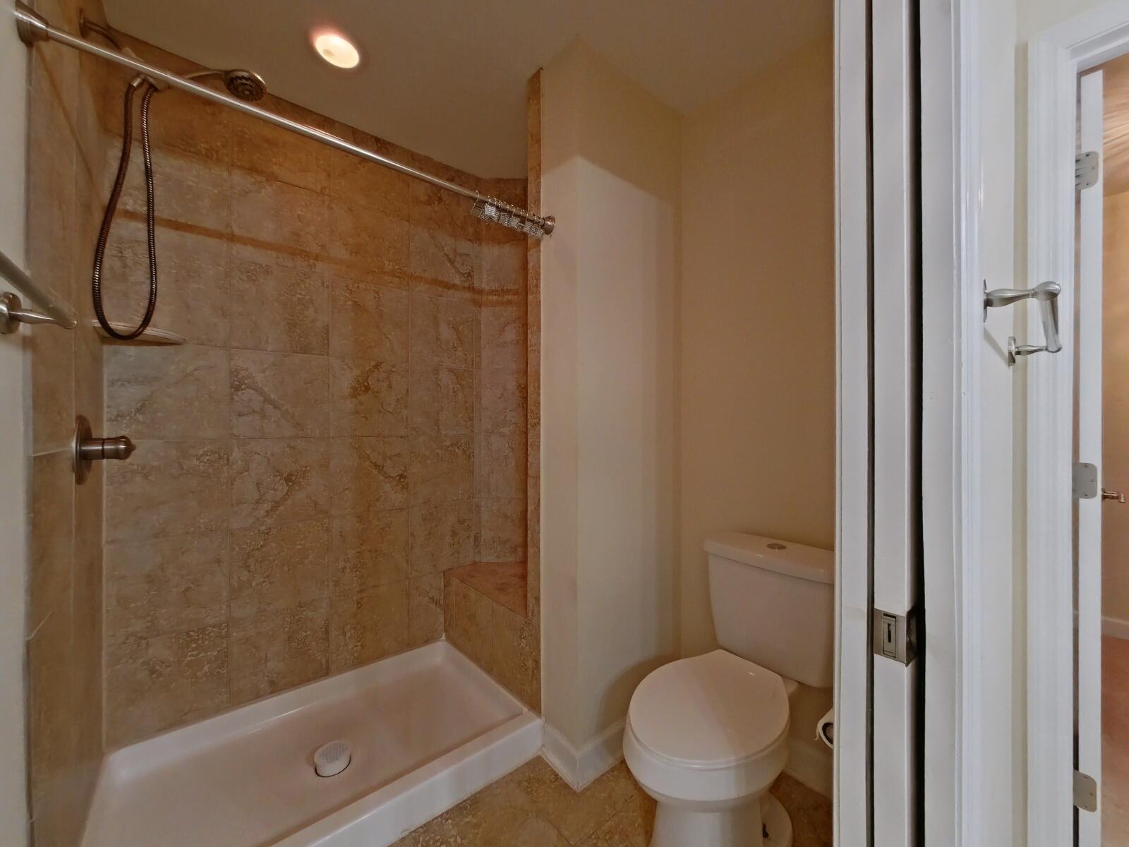 1230 Brookstone Way Augusta, GA 30909 - Photo 24 of 30 Main Bathroom (31)