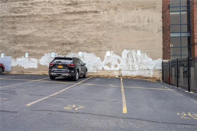 $2,500 | 210 Ellicott Street, Unit 501, Buffalo, NY 14203