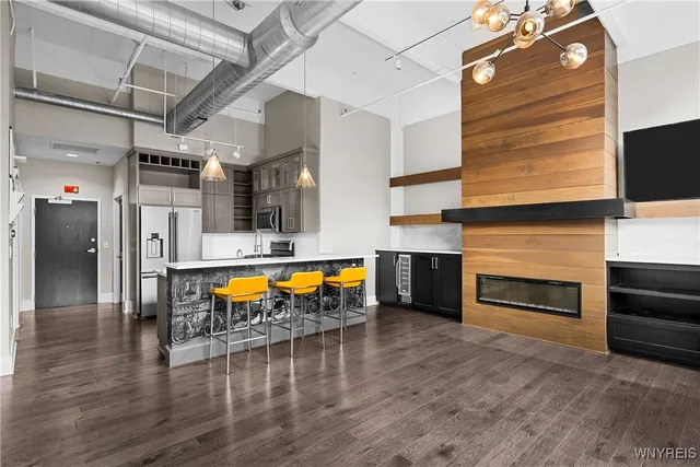 $2,500 | 210 Ellicott Street, Unit 501, Buffalo, NY 14203
