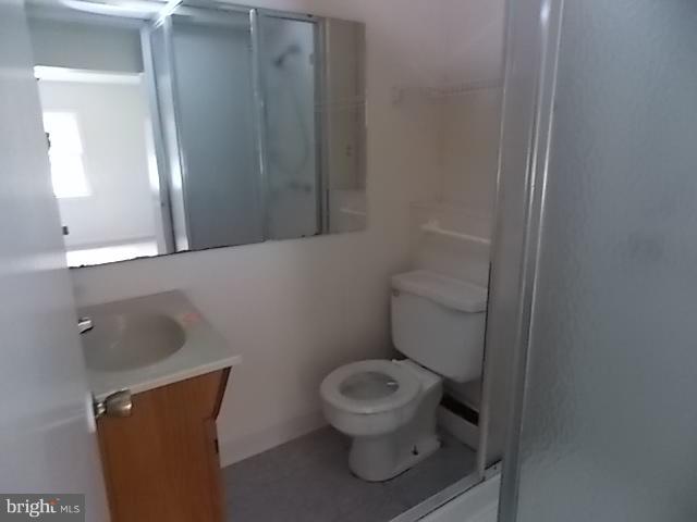 723 Riverside Drive Salisbury, MD 21801 - Photo 10 of 19 Master Bathroom 2