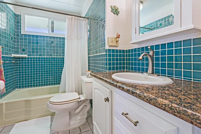 $1,375,000 | 219 Ekoa Place, Wailuku, HI 96793