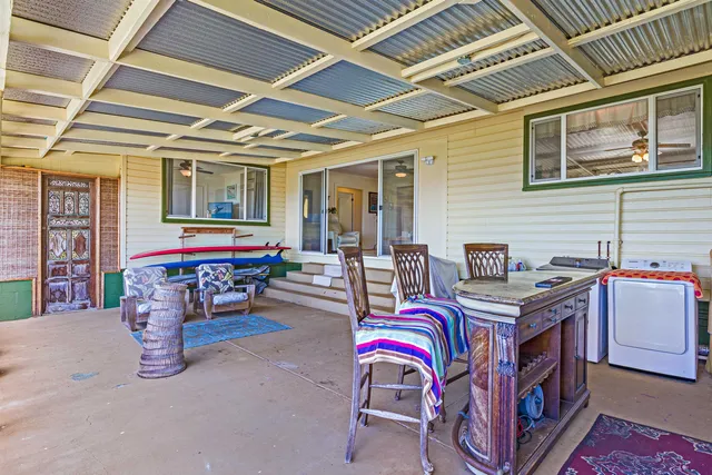 $1,375,000 | 219 Ekoa Place, Wailuku, HI 96793