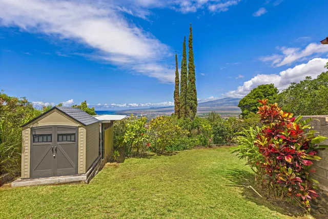 $1,375,000 | 219 Ekoa Place, Wailuku, HI 96793