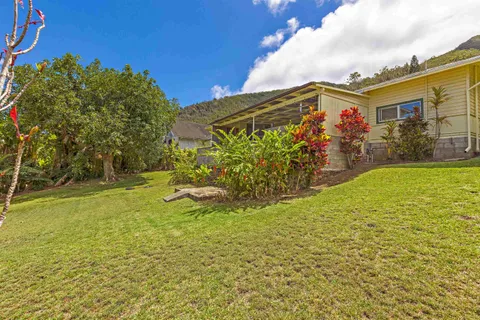 $1,375,000 | 219 Ekoa Place, Wailuku, HI 96793