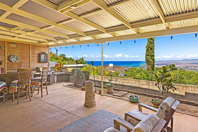 $1,375,000 | 219 Ekoa Place, Wailuku, HI 96793