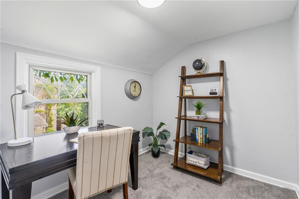 322 Bascom Avenue Pittsburgh, PA 15214 - Photo 22 of 29 a living room with furniture and a window