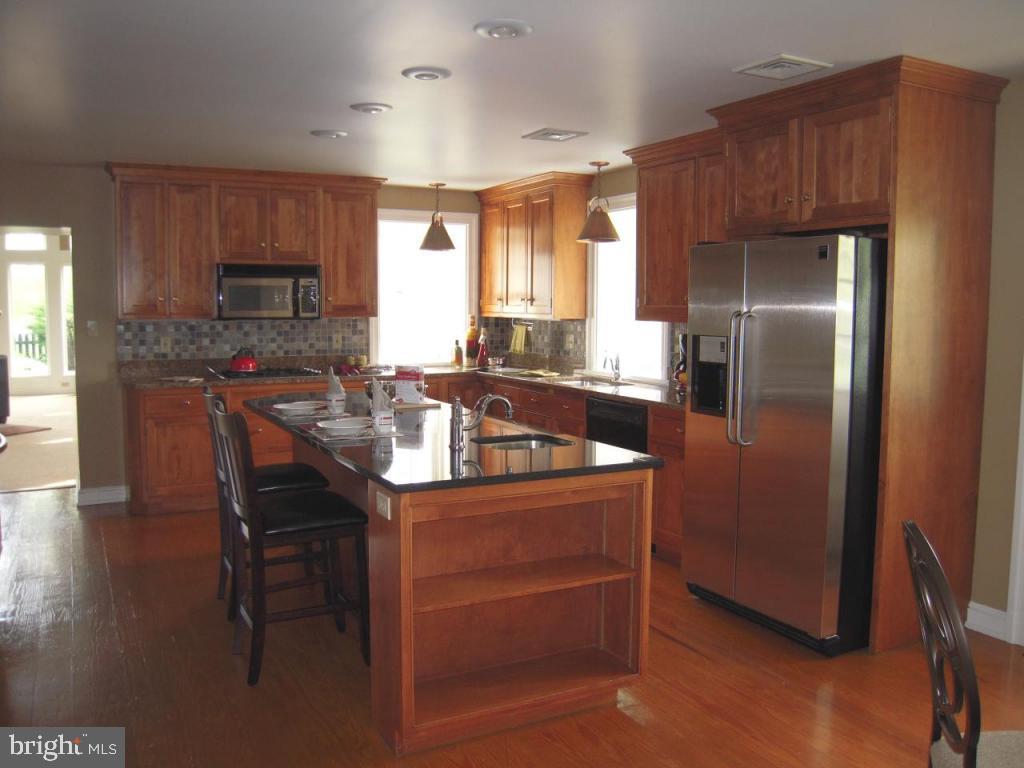 3061 Weaver Road Lititz, PA 17543 - Photo 3 of 21
