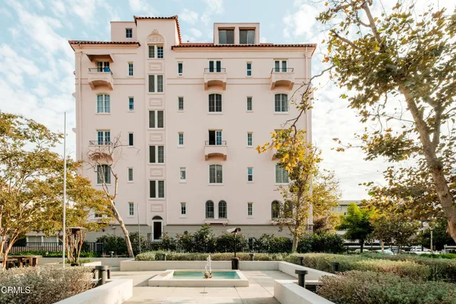 $995,000 | 80 North Euclid Avenue, Unit 102, Pasadena, CA 91101