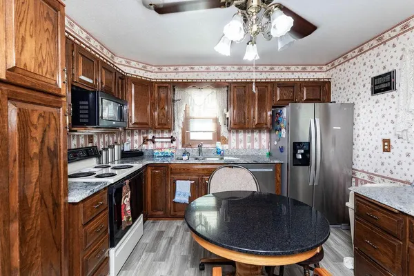 $265,000 | 1364 12th Avenue South, Fargo, ND 58103