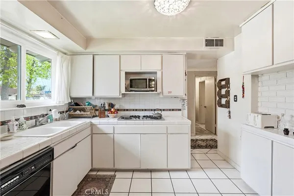 $930,000 | 10153 Debra Avenue, North Hills, CA 91343