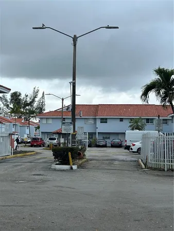 $1,950 | 550 Southwest 115th Avenue, Unit 304F, Sweetwater, FL 33174