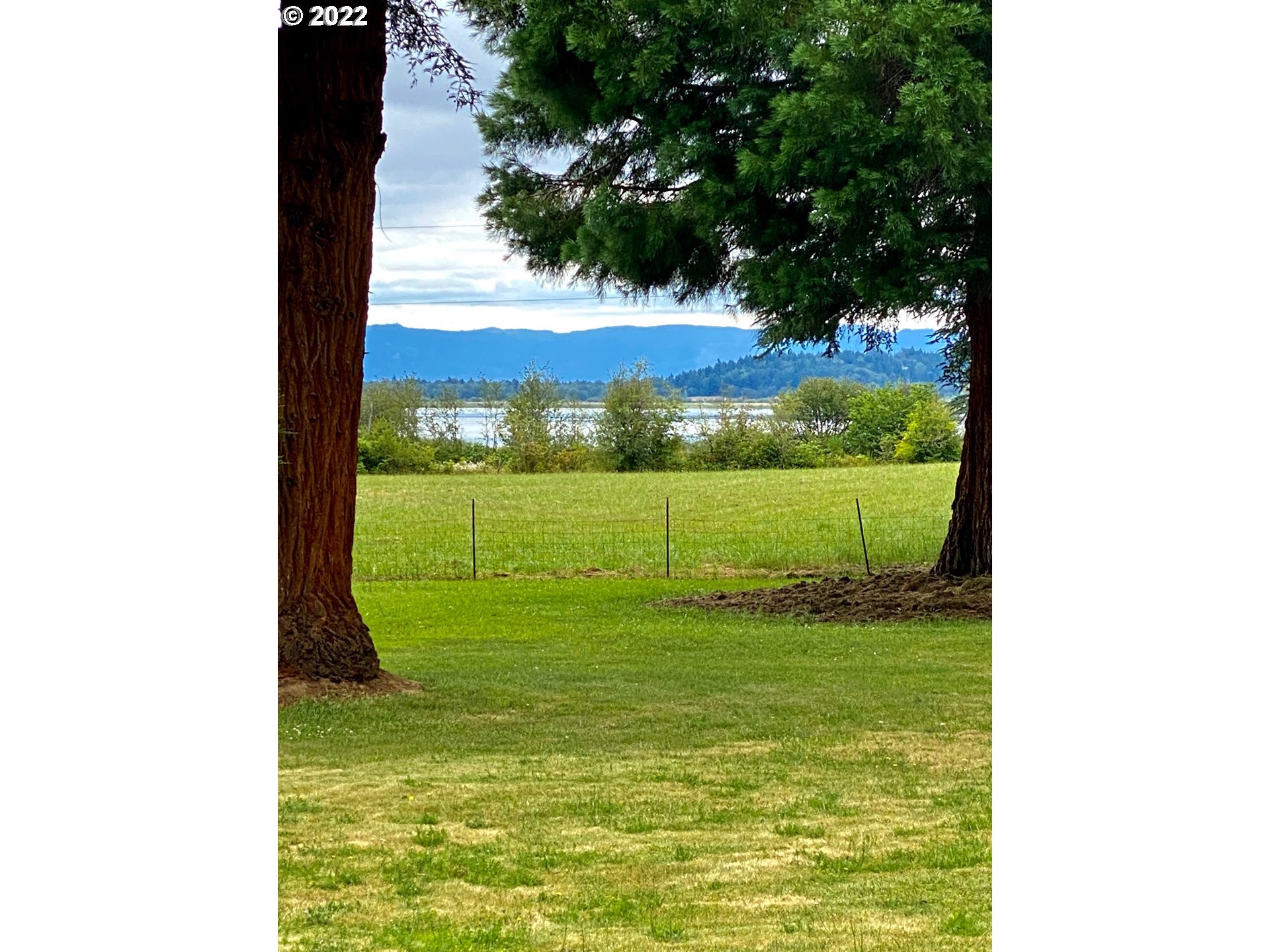 26113 Marina Road Veneta, OR 97487 - Photo 4 of 32 Gallery Image 4