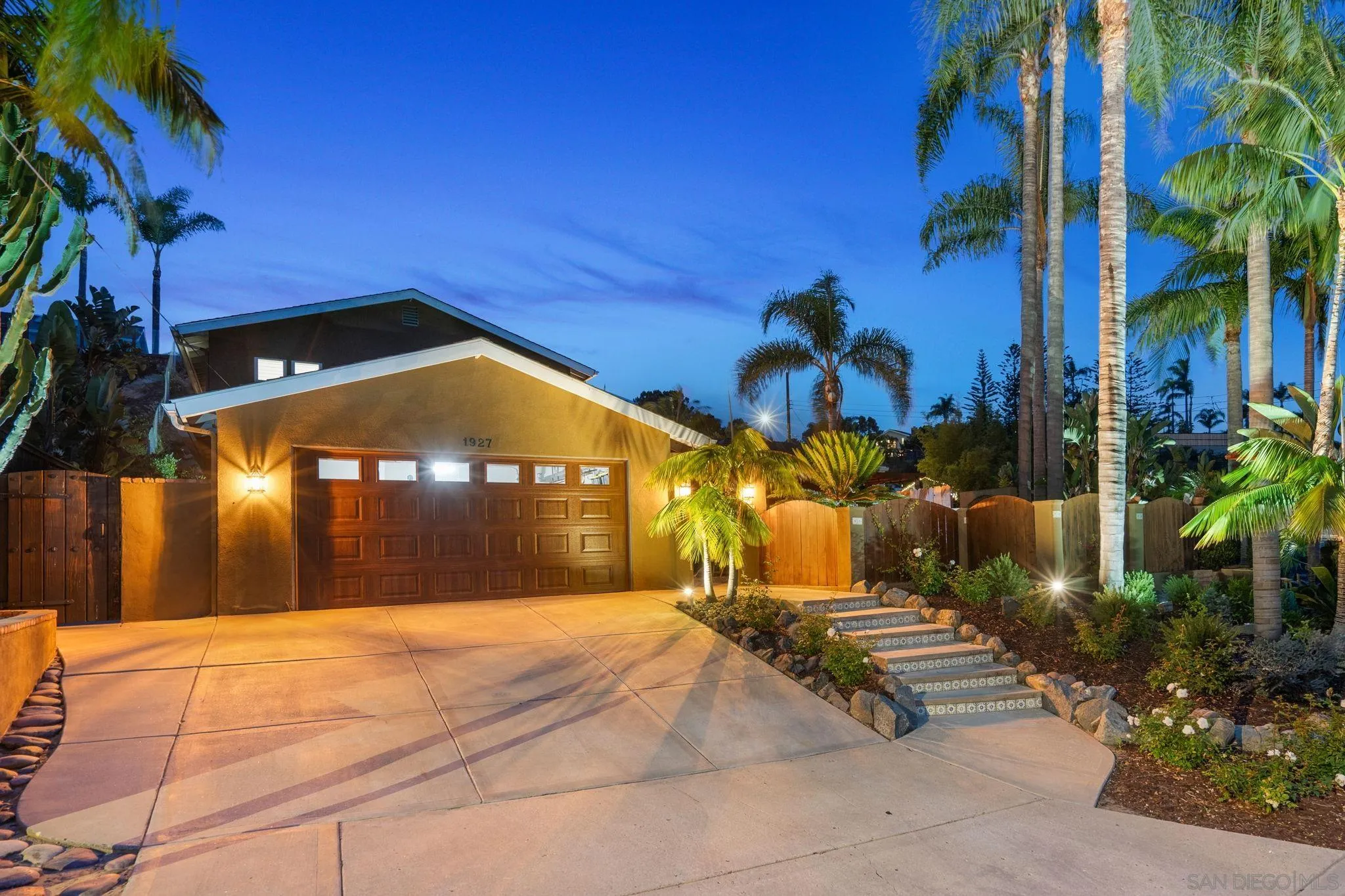 1927 Playa Riviera Drive Cardiff, CA 92007 - Photo 2 of 69