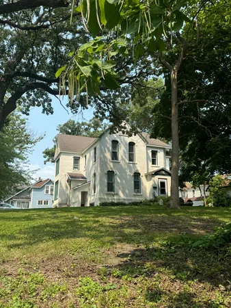 $299,900 | 108 Adams Avenue, Albert Lea, MN 56007