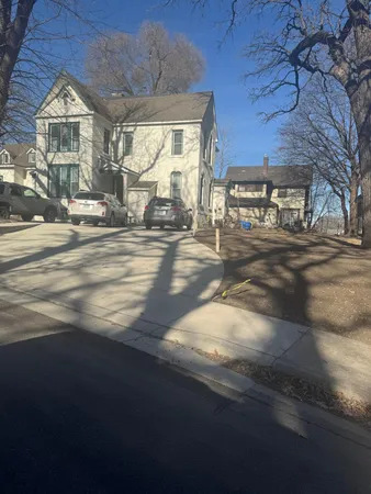 $299,900 | 108 Adams Avenue, Albert Lea, MN 56007