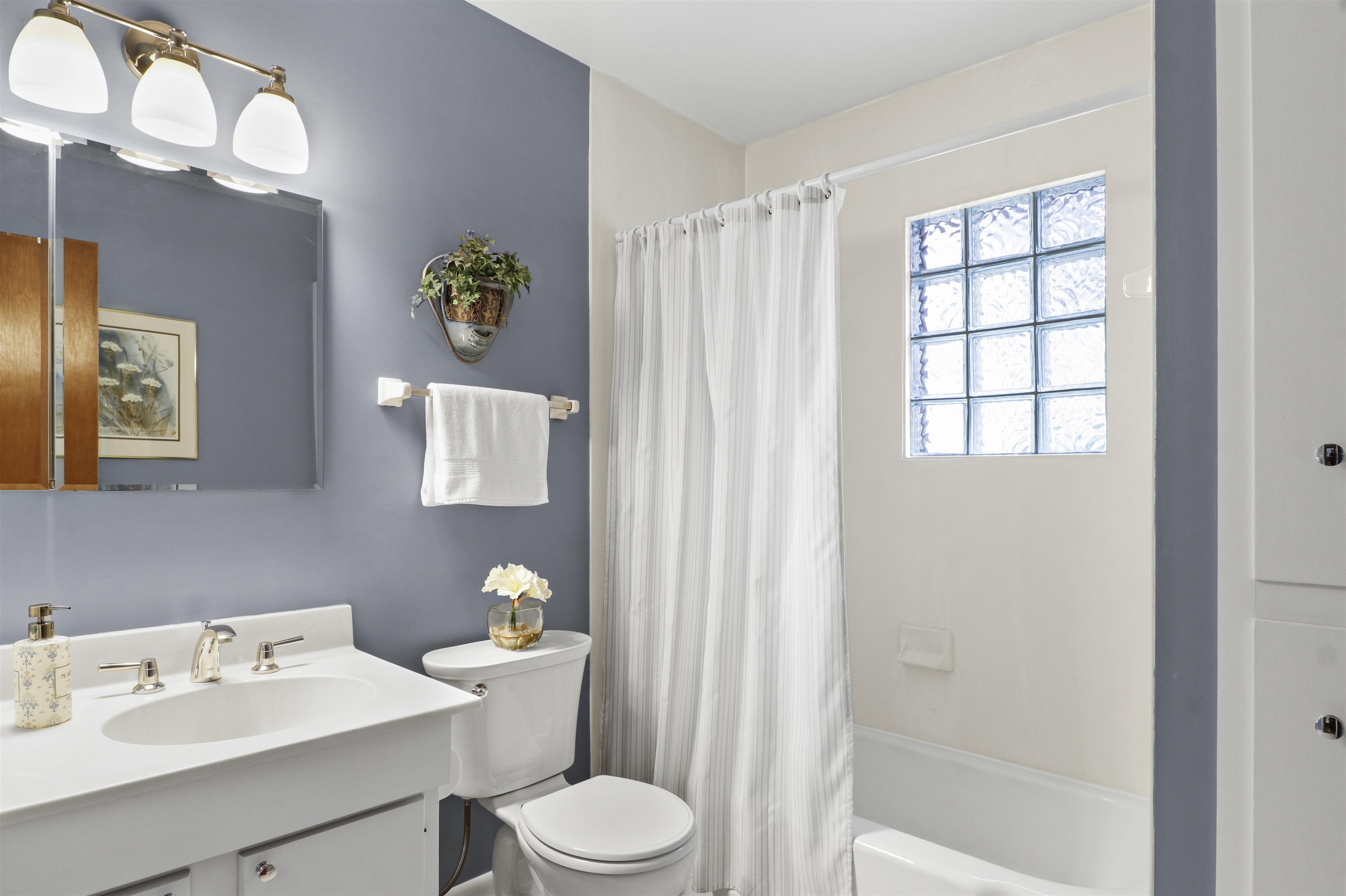 3514 Gregory Street Madison, WI 53711 - Photo 11 of 19