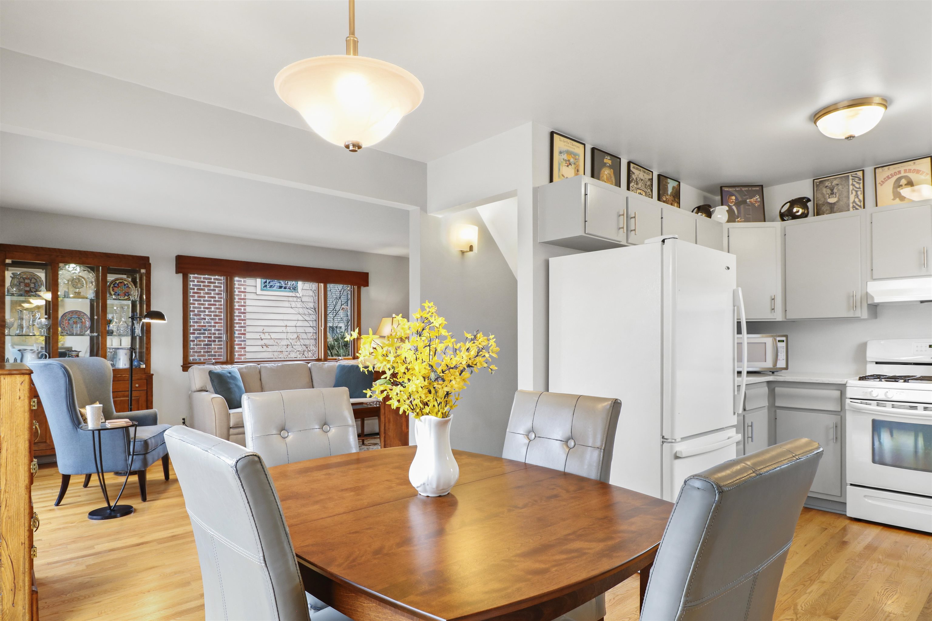 3514 Gregory Street Madison, WI 53711 - Photo 4 of 19