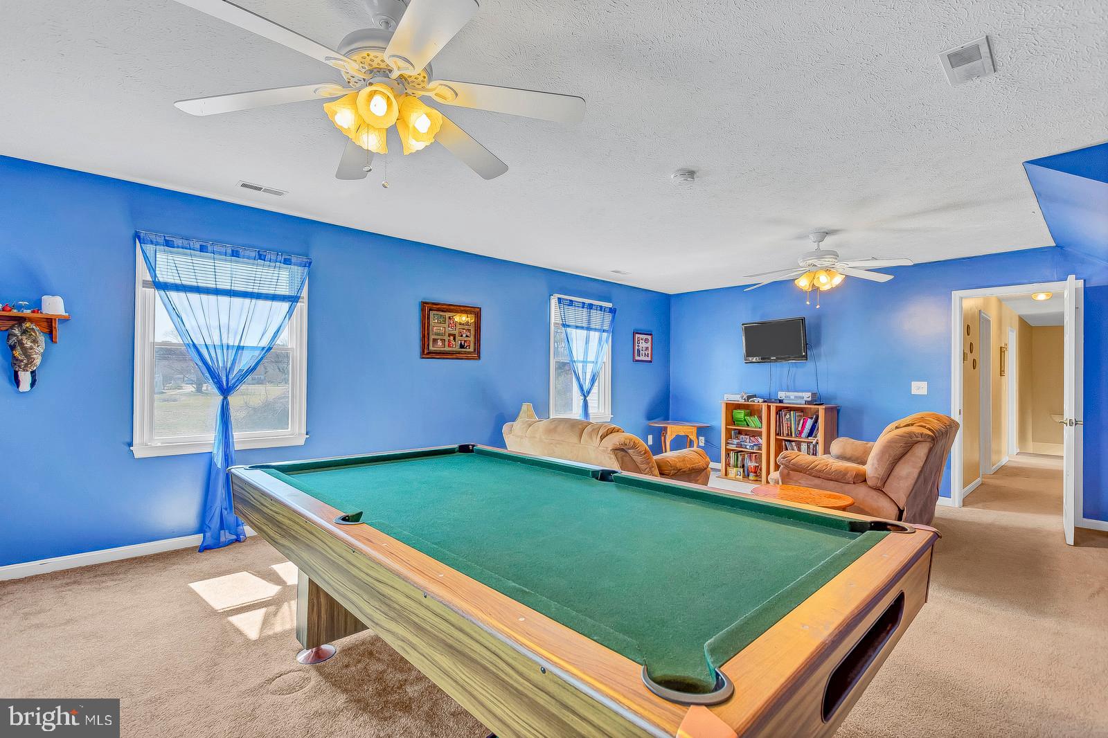 48948 Packer Court St. Inigoes, MD 20684 - Photo 31 of 45 a room with furniture and window
