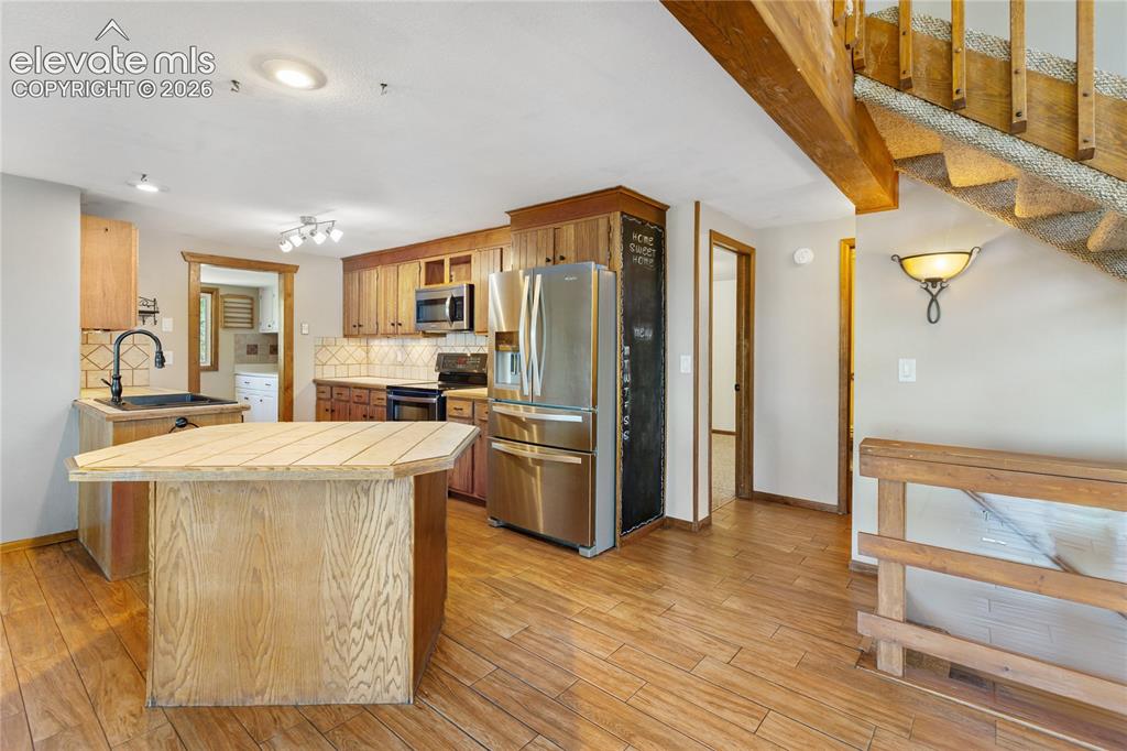 265 Homestead Road Divide, CO 80814 - Photo 21 of 50 Gallery Image 21