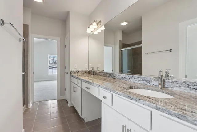 $5,000 | 1785 La Salle Street, Lake Geneva, WI 53147