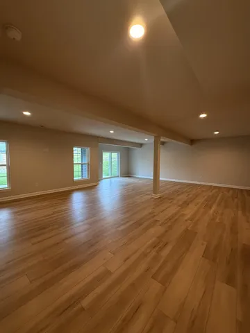 $5,000 | 1785 La Salle Street, Lake Geneva, WI 53147